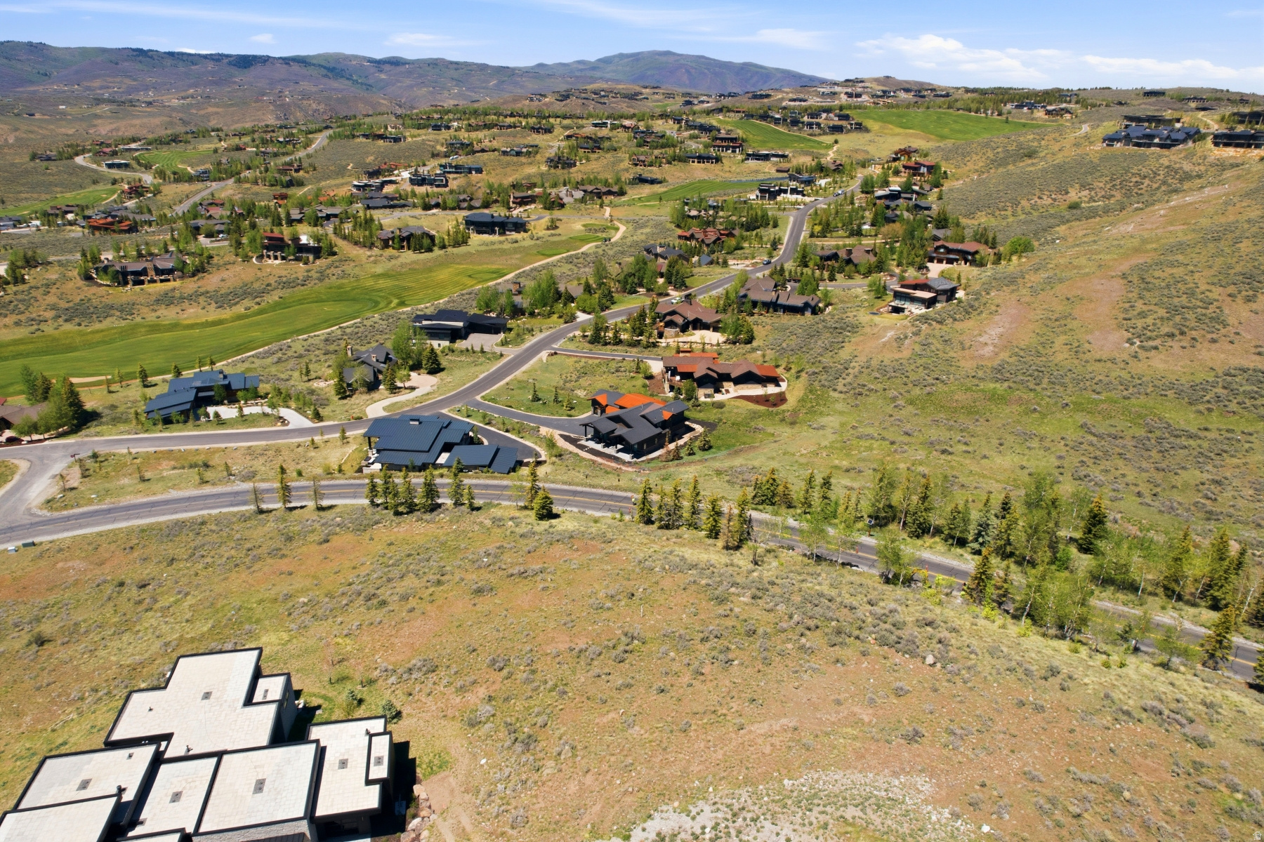 ELK RIDGE BLUFFS - Land