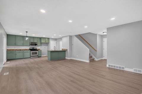 Tiny photo for 57 E RAINBOW WAY S, Heber City, UT 84032 (MLS # 2172769)