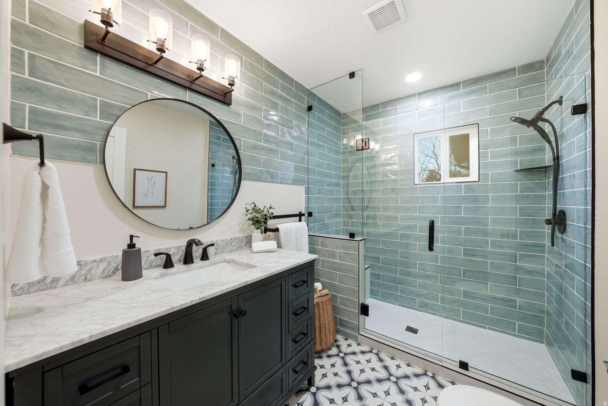 HIGHLAND PARK PLAT B - Residential