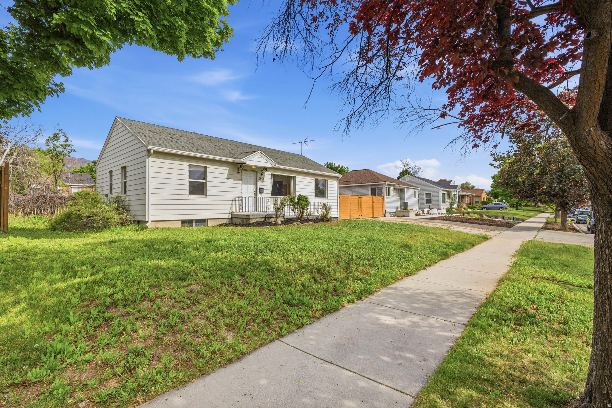 HIGHLAND PARK - Residential