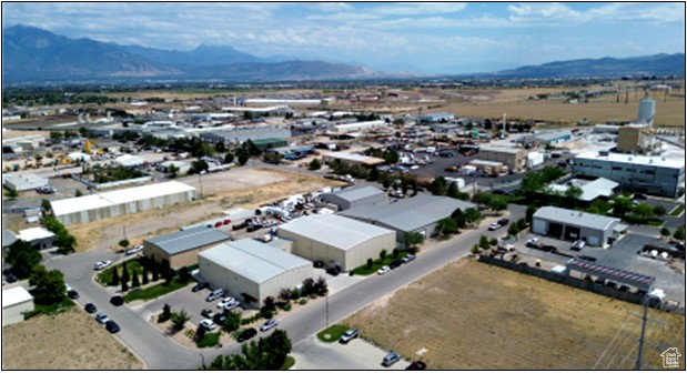 PARK - Commercial Sale