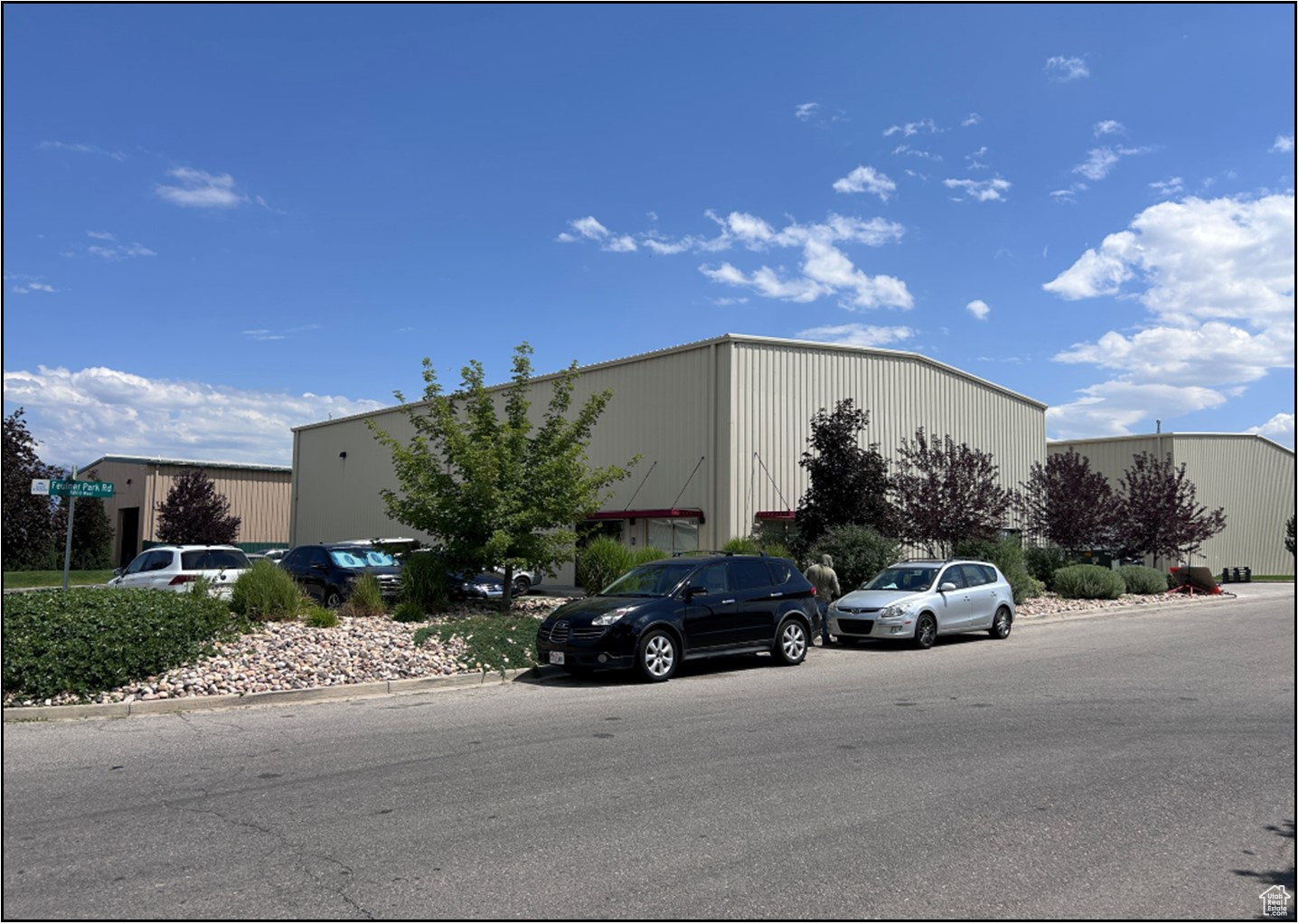 PARK - Commercial Sale