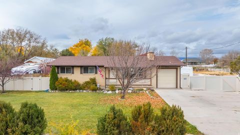 Photo of 10320 S 2700 W, South Jordan, UT 84095 (MLS # 2123969)
