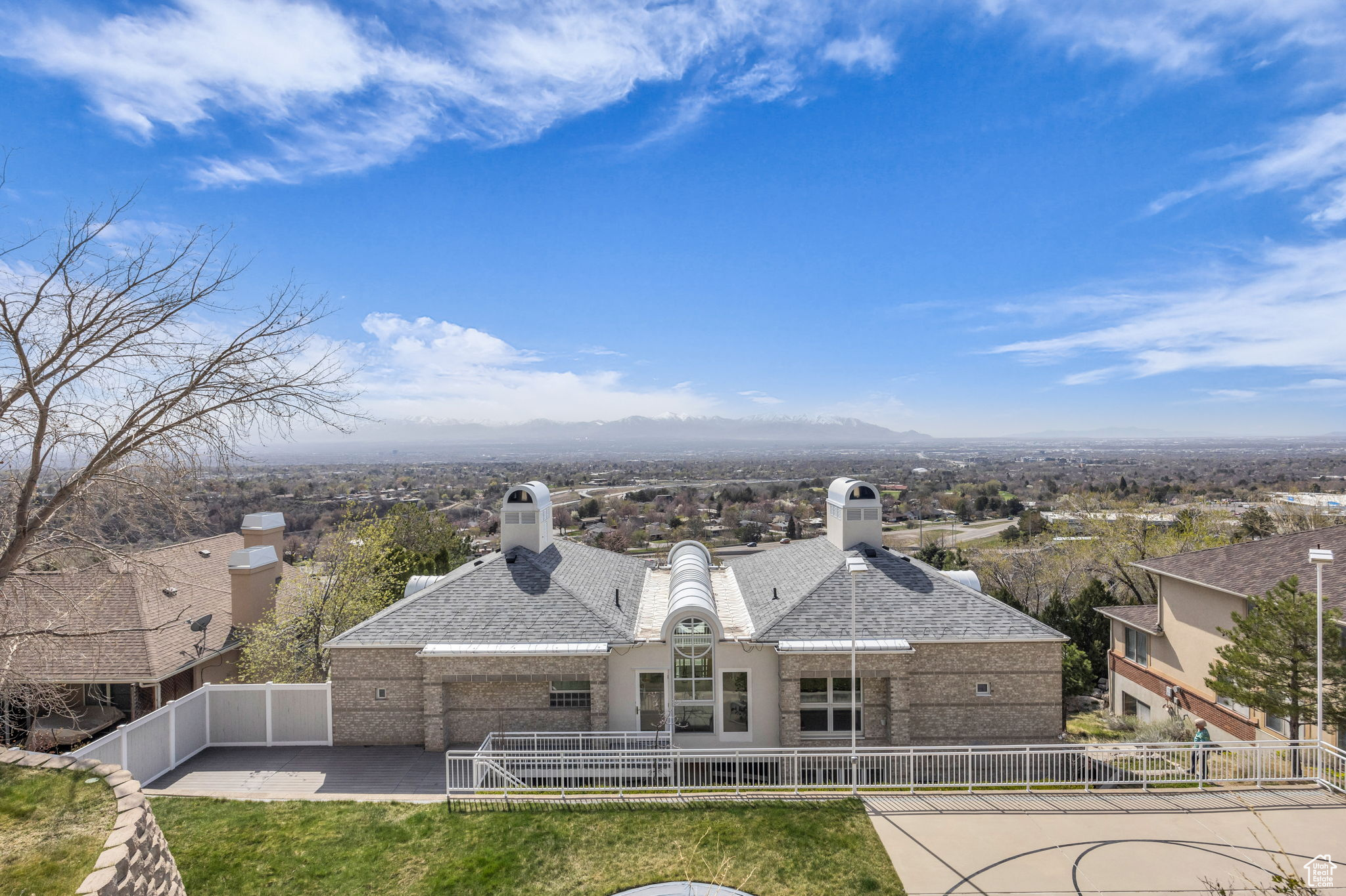 BENCHMARK - Residential