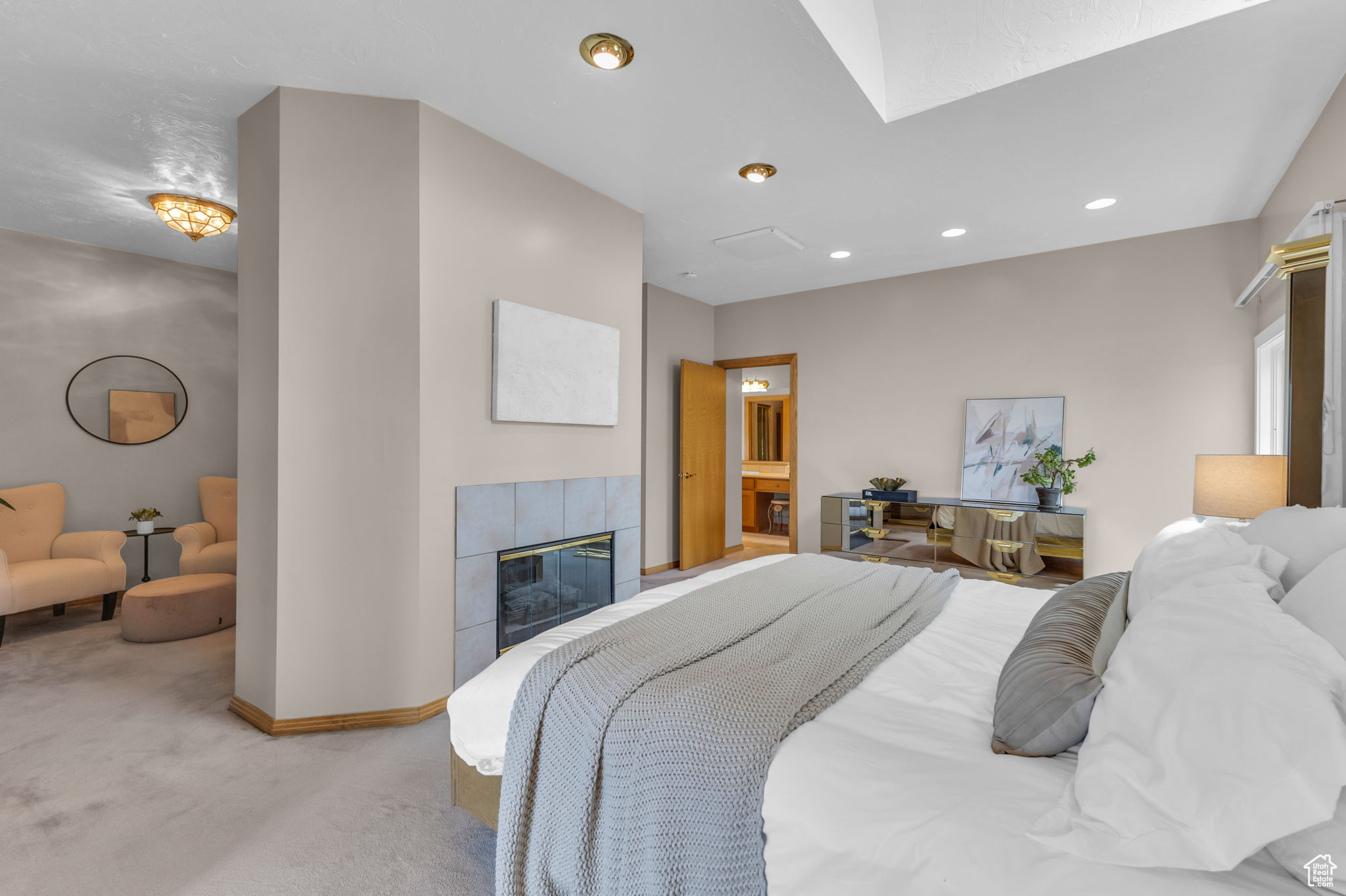 BENCHMARK - Residential