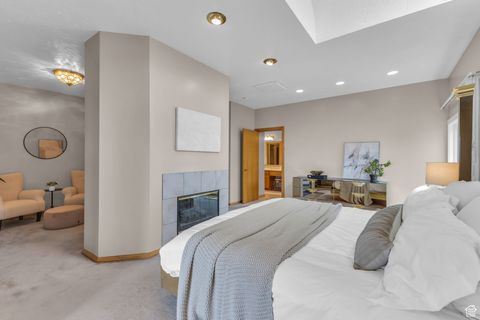 Tiny photo for 2457 S SCENIC DR, Salt Lake City, UT 84109 (MLS # 2110804)