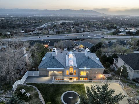 Tiny photo for 2457 S SCENIC DR, Salt Lake City, UT 84109 (MLS # 2110804)