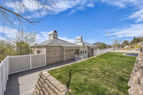 Tiny photo for 2457 S SCENIC DR, Salt Lake City, UT 84109 (MLS # 2110804)