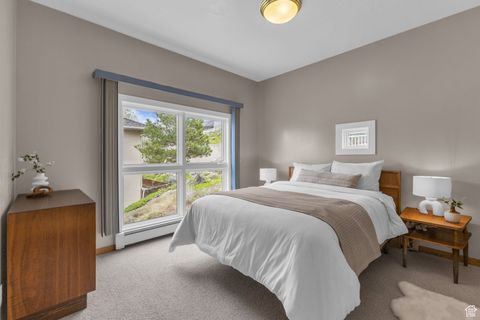 Tiny photo for 2457 S SCENIC DR, Salt Lake City, UT 84109 (MLS # 2110804)
