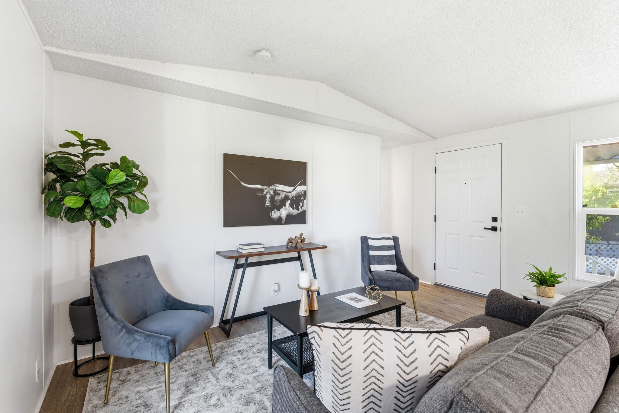 1675 W INDIAN SUMMER DR N