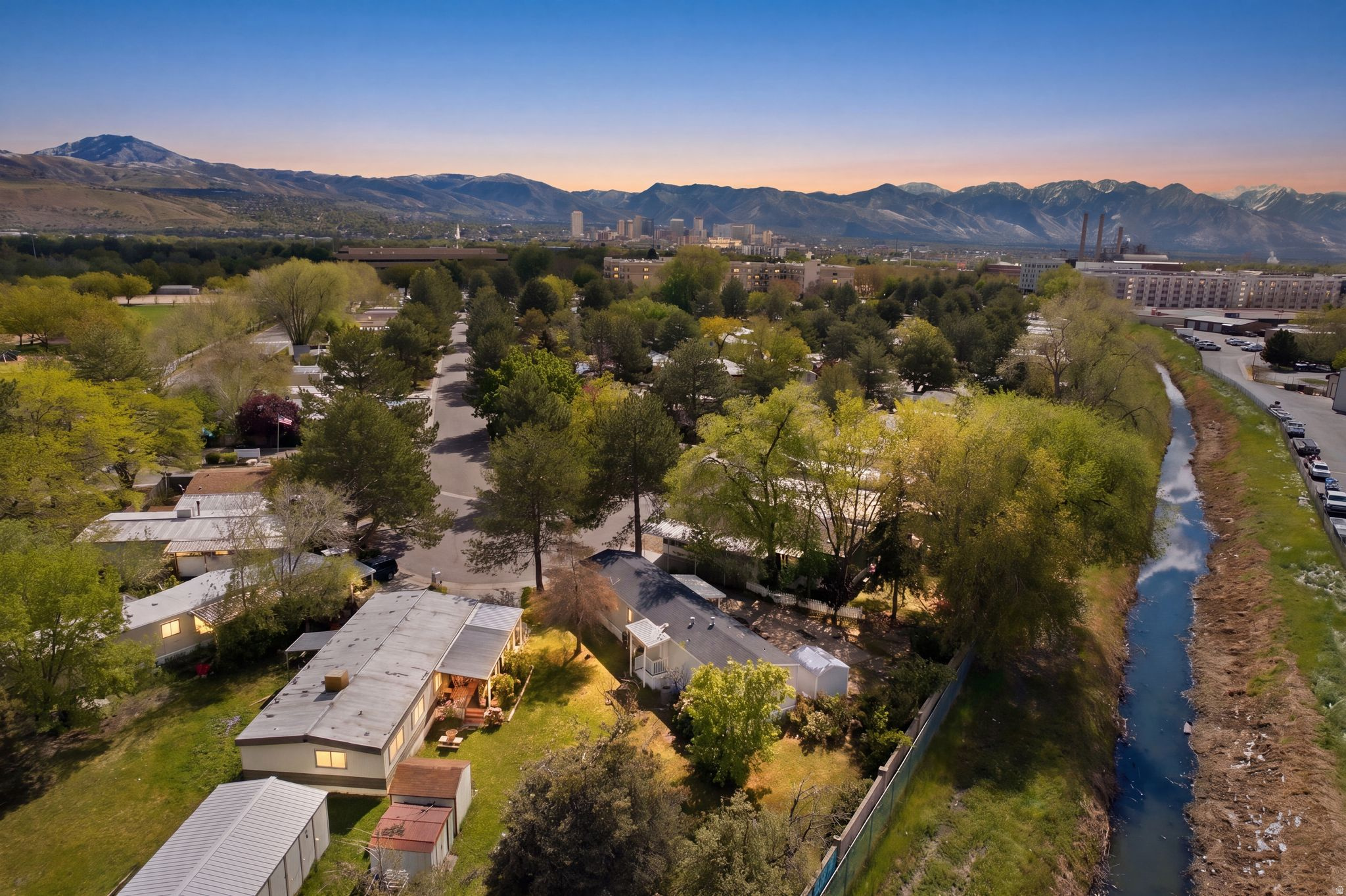 ALL SEASONS - Residential