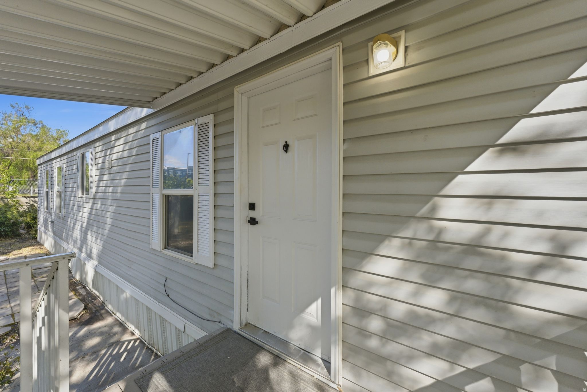 ALL SEASONS - Residential