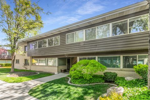 Photo of 1158 E 2700 S #I66, Salt Lake City, UT 84106 (MLS # 2155302)