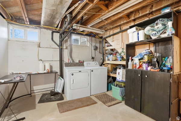 MUSCATINE PL - Residential