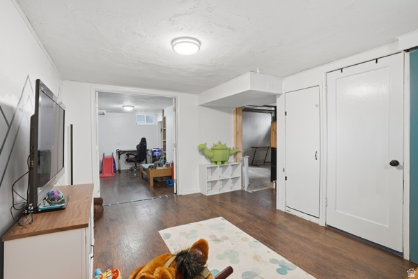 MUSCATINE PL - Residential