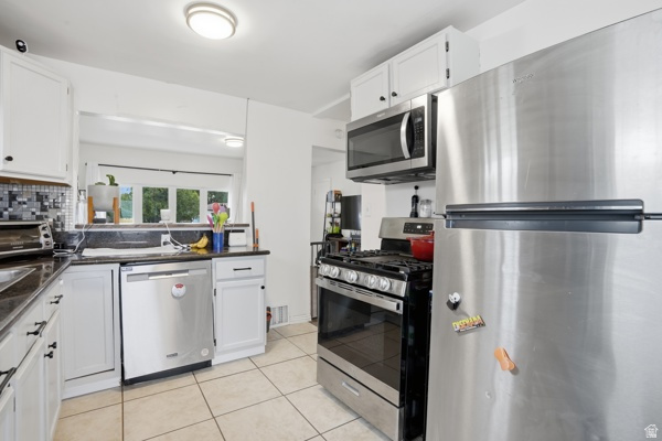 MUSCATINE PL - Residential