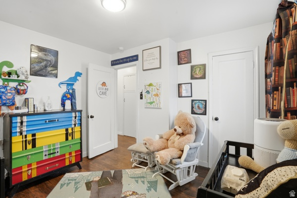 MUSCATINE PL - Residential