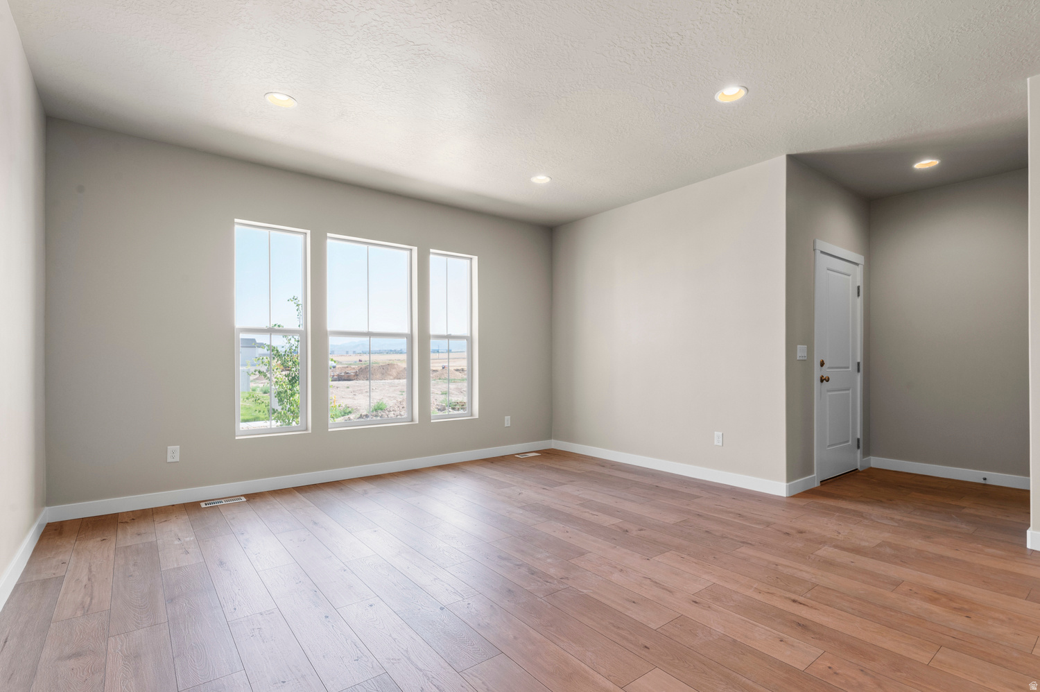 DRY CREEK HIGHLANDS TOWNS 175 - Residential