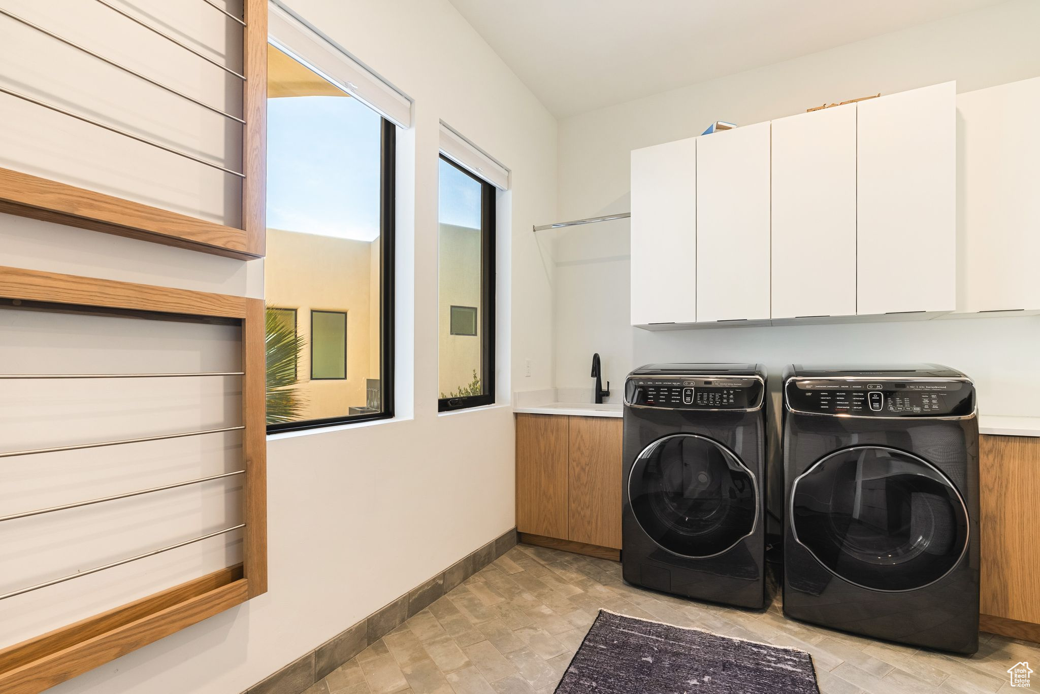 LEDGES OF ST GEORGE PH 6 - Residential