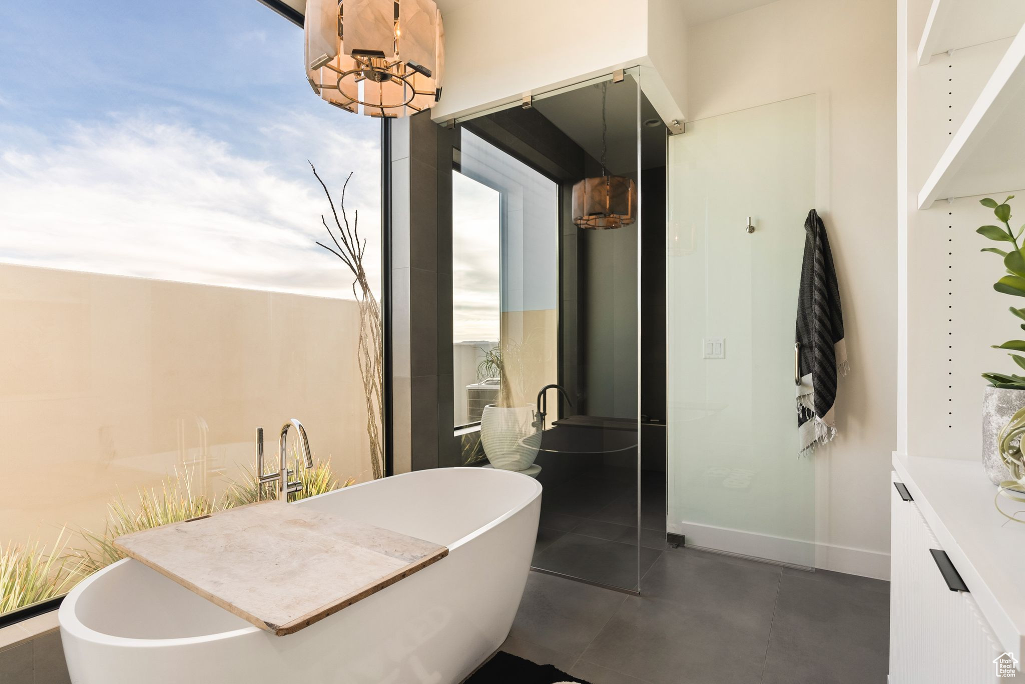 LEDGES OF ST GEORGE PH 6 - Residential