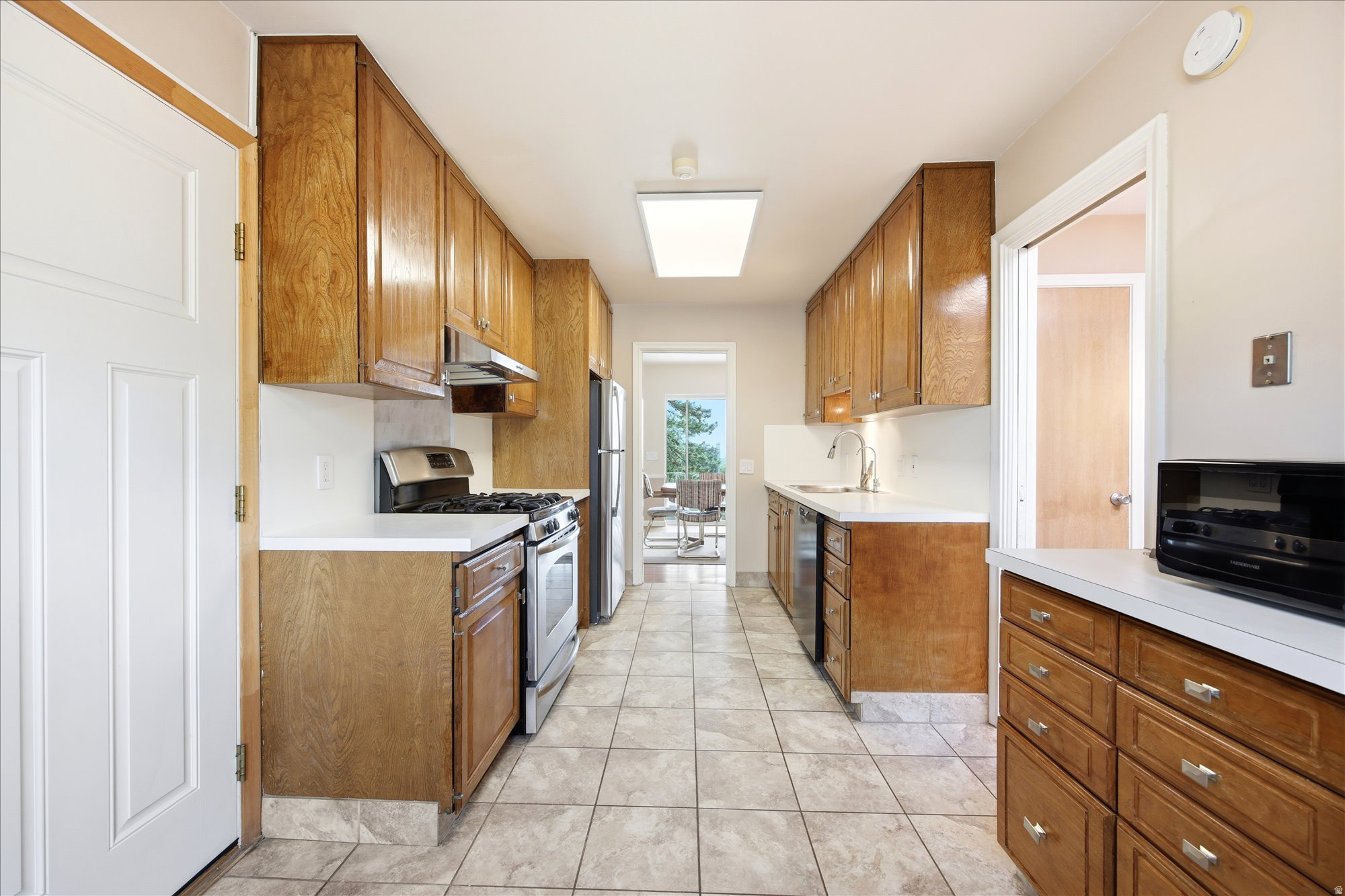 SKYLINE HEIGHTS - Residential