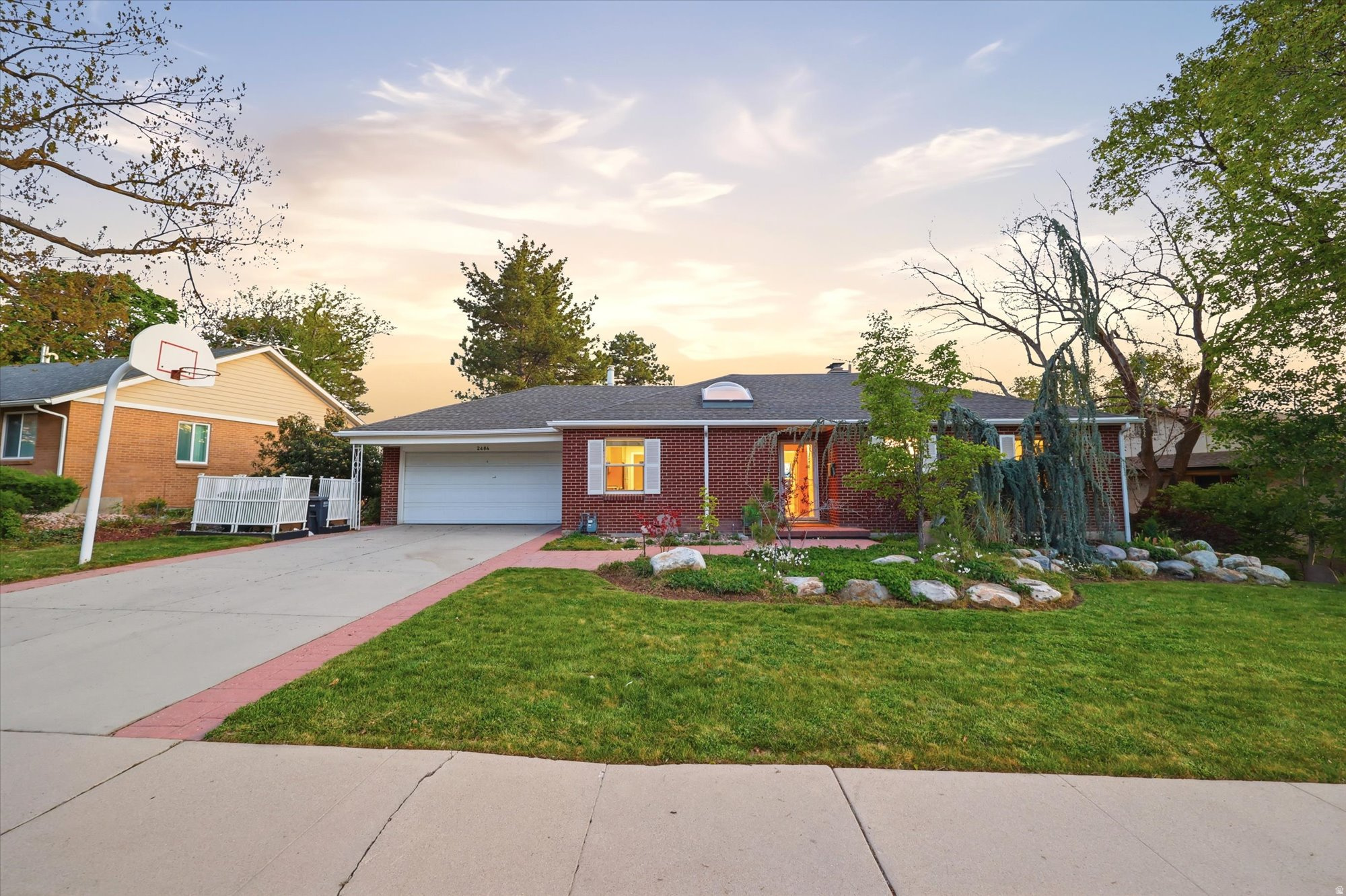 SKYLINE HEIGHTS - Residential