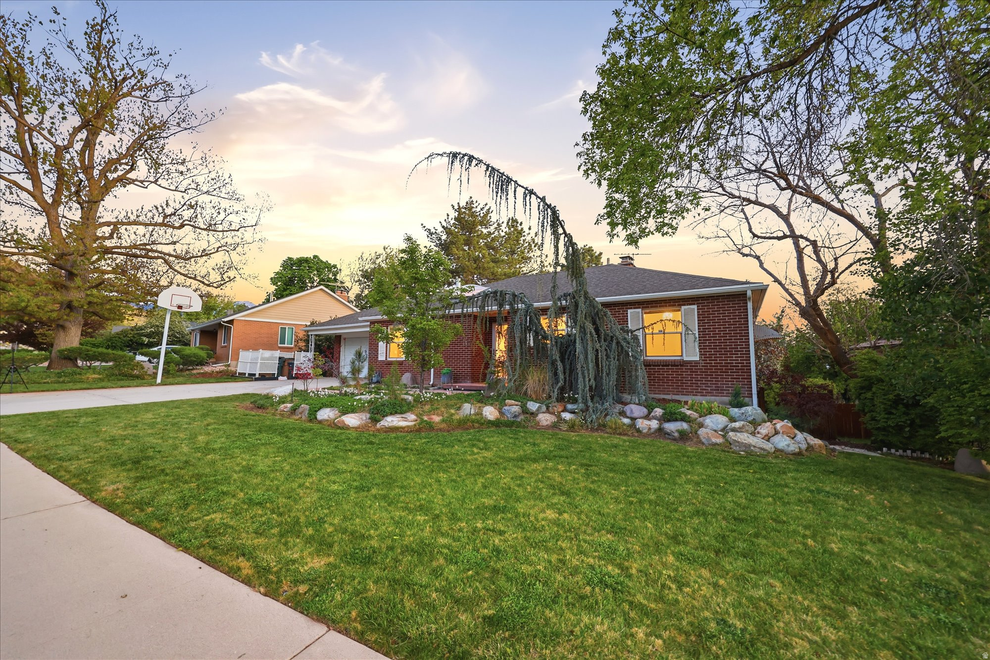 SKYLINE HEIGHTS - Residential