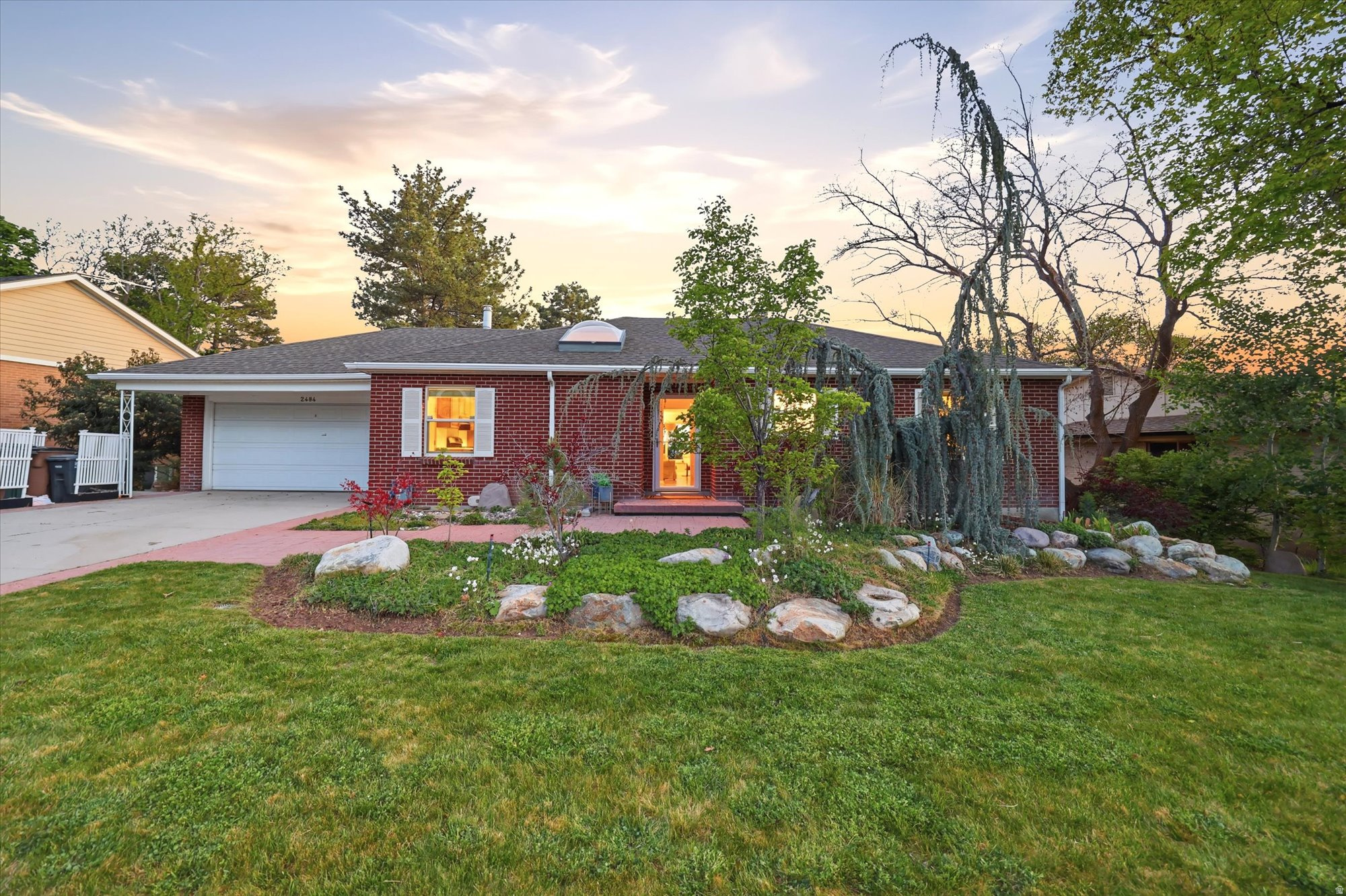 SKYLINE HEIGHTS - Residential
