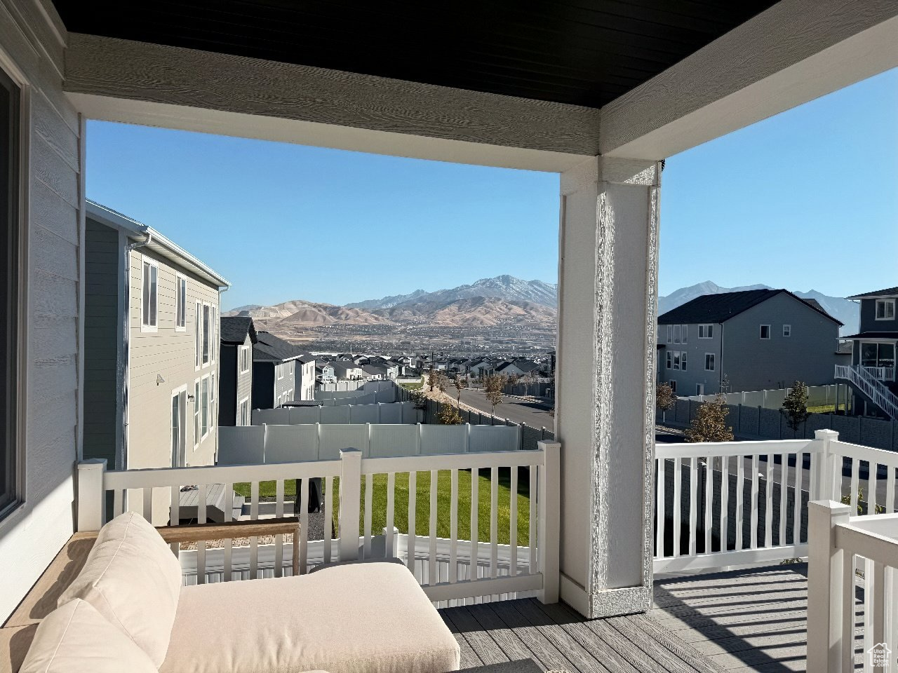 PRIMROSE - Residential