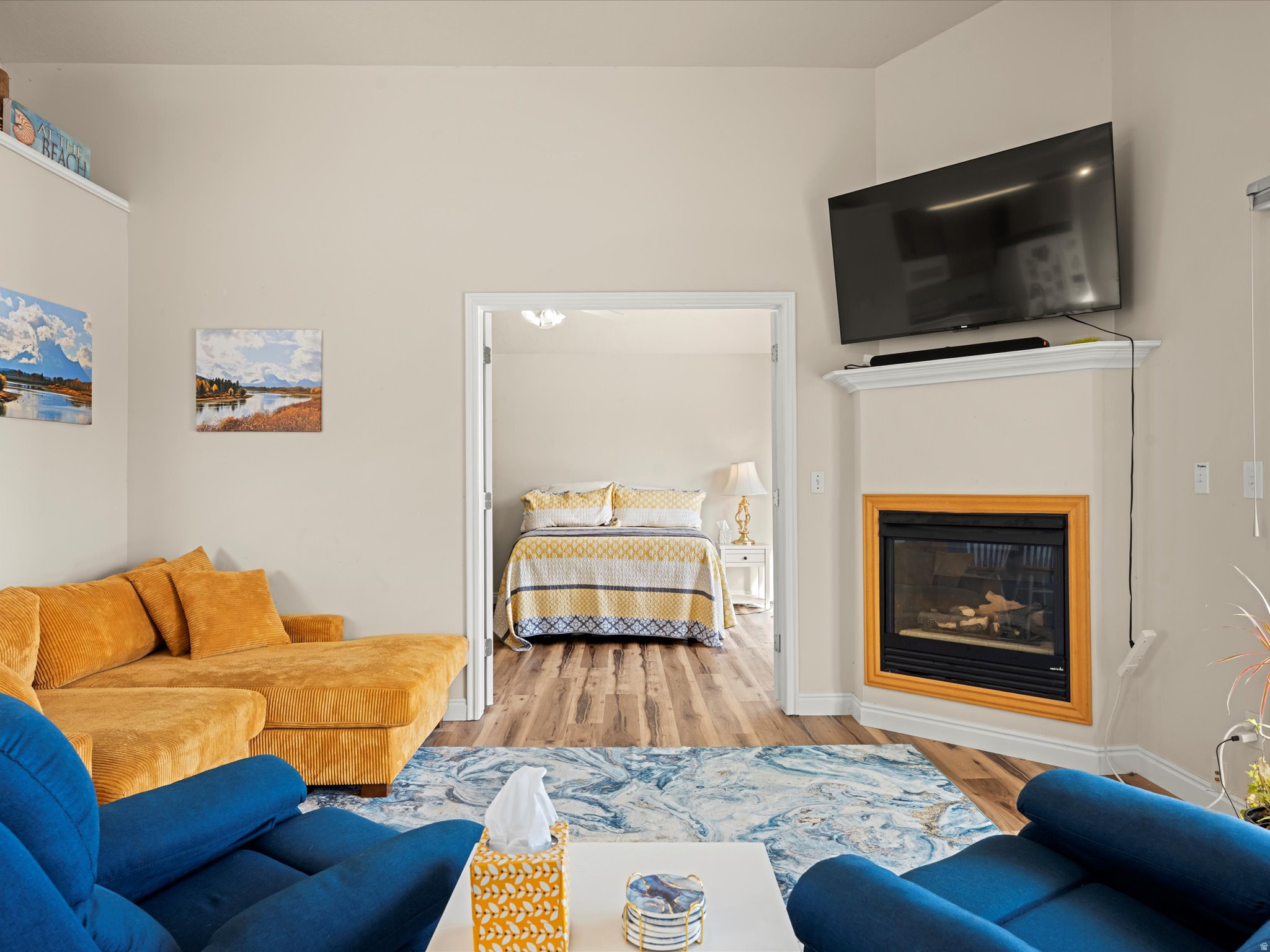 LAKE MEADOW - Residential