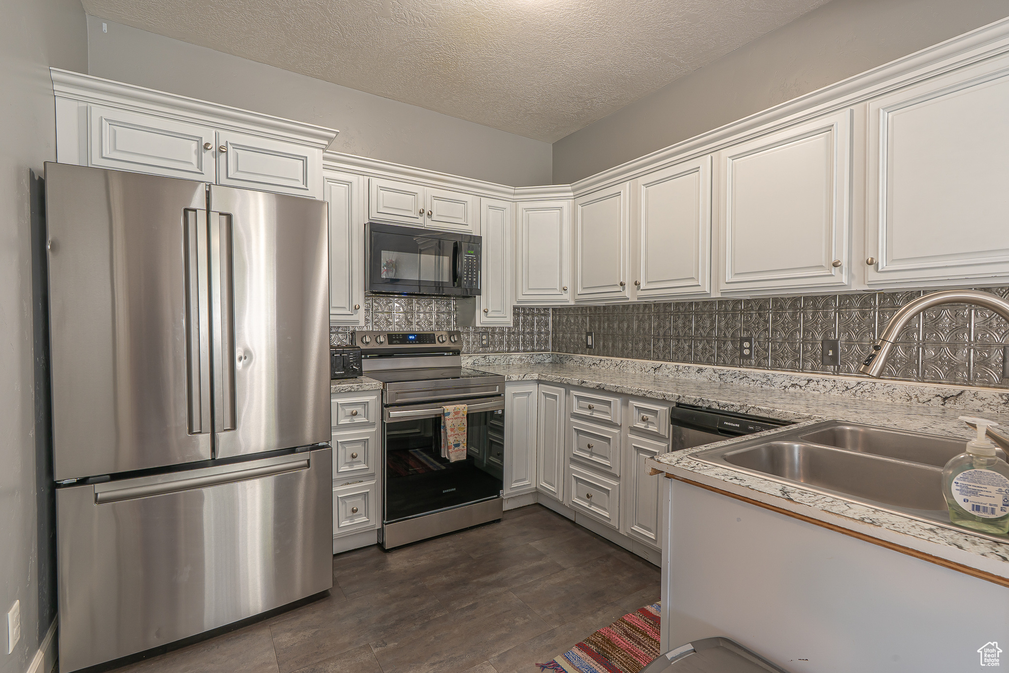 BRIDGERLAND MEADOWS - Residential
