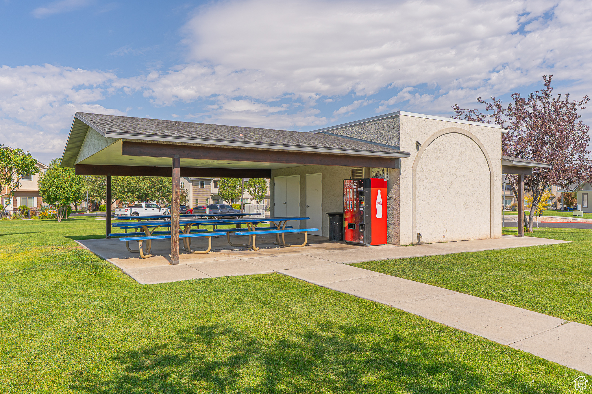 BRIDGERLAND MEADOWS - Residential