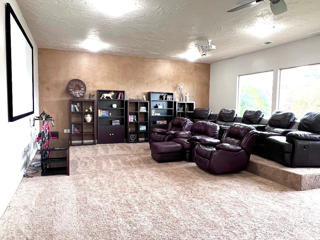 ESCALERA PH 2 - Residential