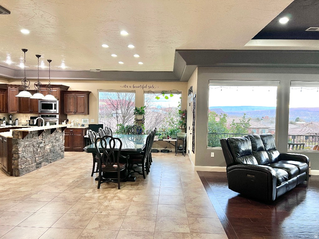 ESCALERA PH 2 - Residential