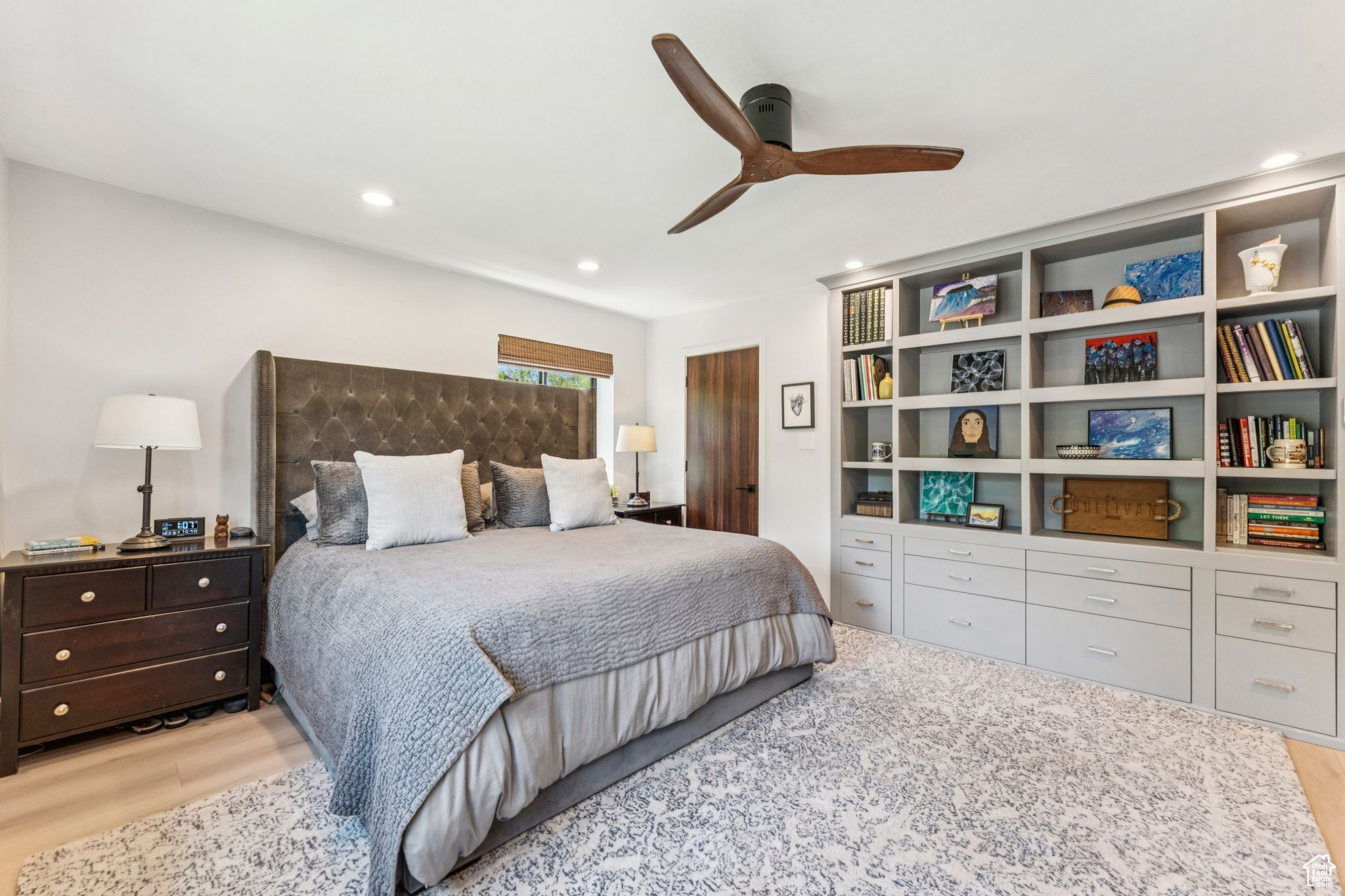 Salt Lake City, Utah 84108, United States, 4 Bedrooms Bedrooms, ,3 BathroomsBathrooms,Residential,Pending,186944