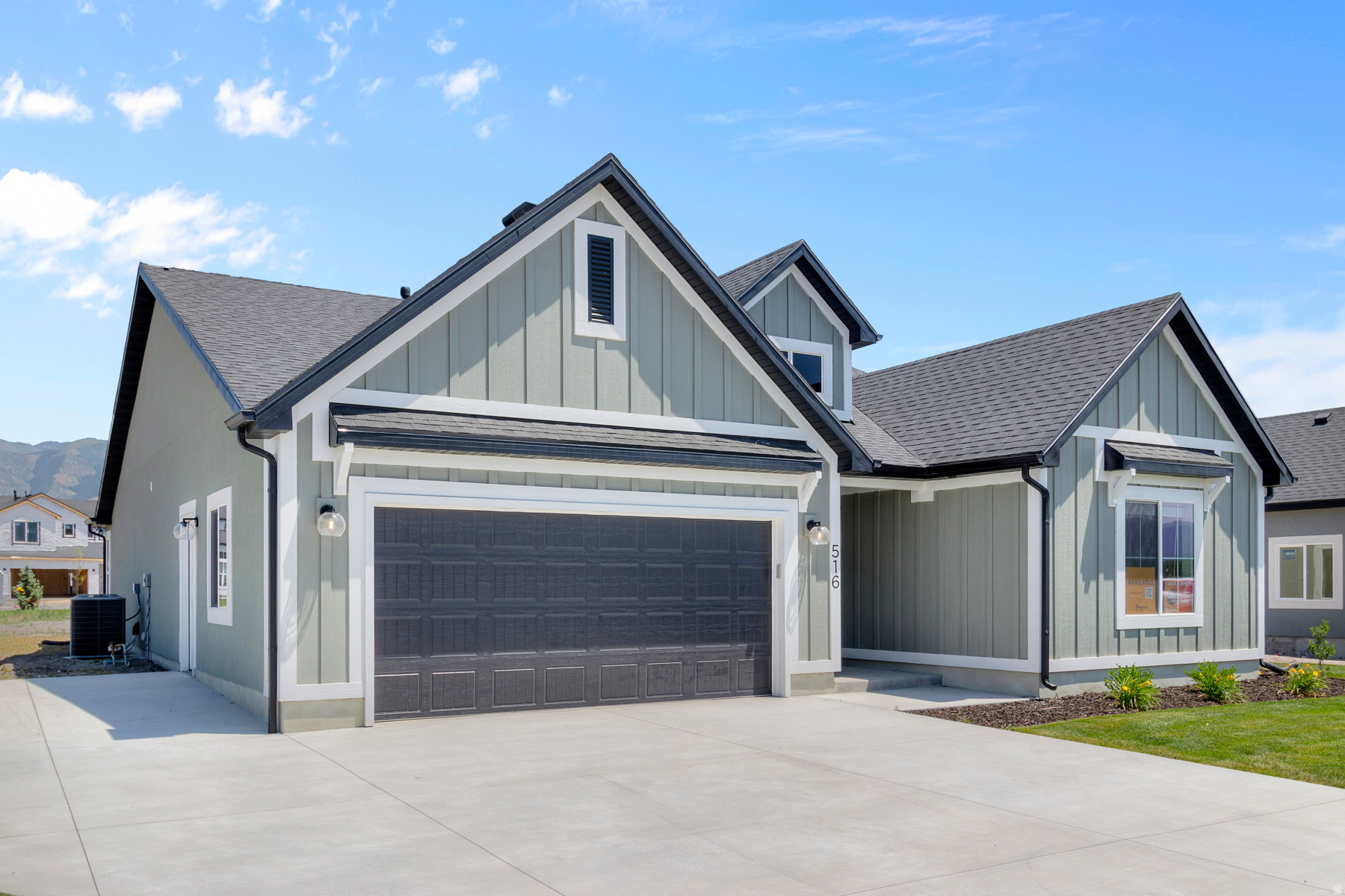RIVERGATE - Residential