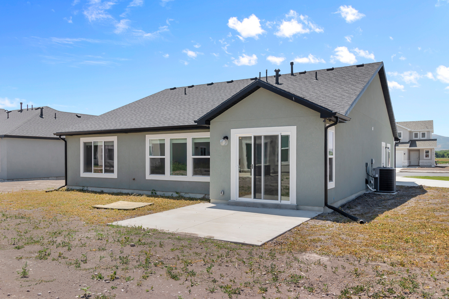 RIVERGATE - Residential
