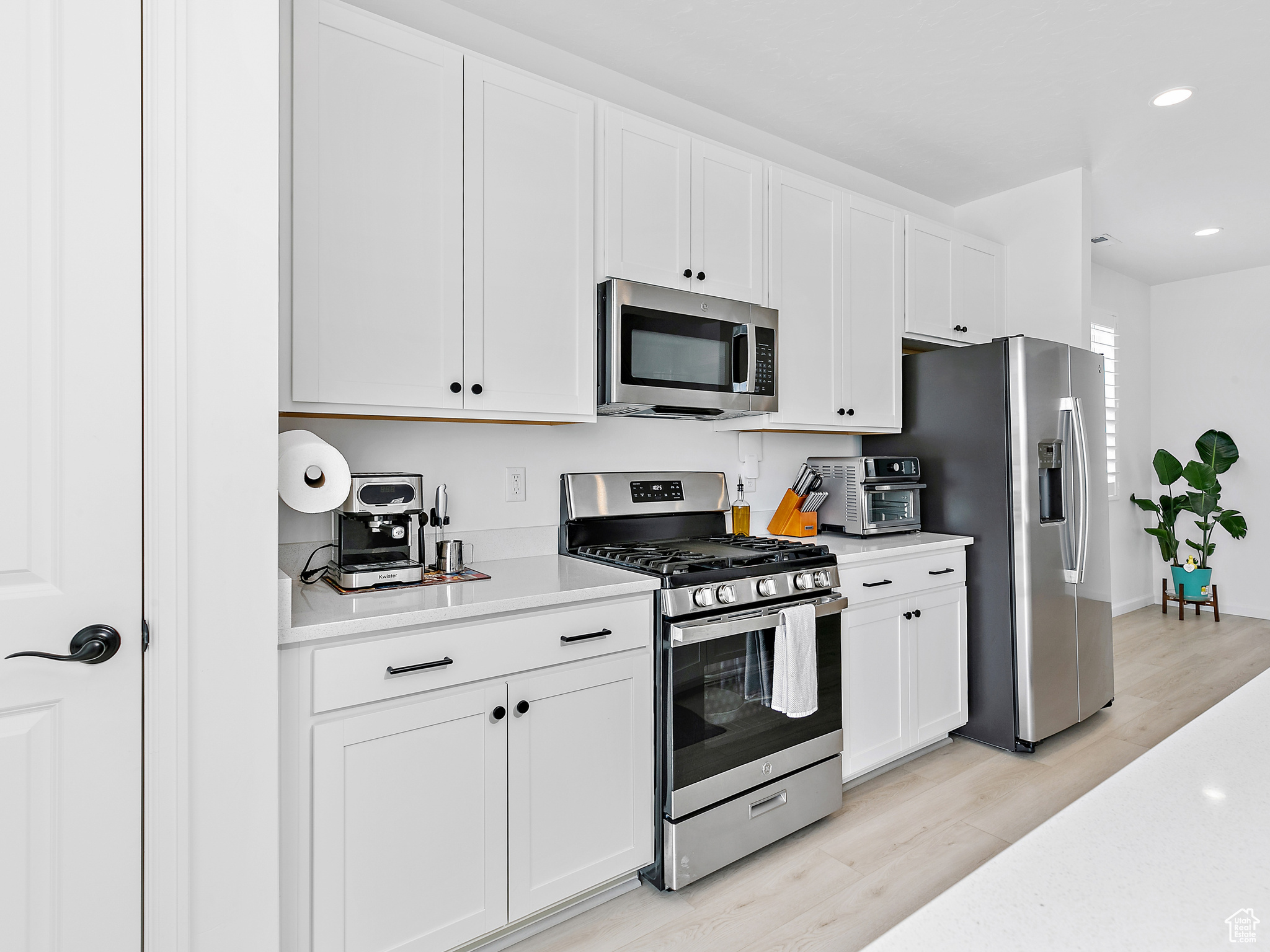 5516 N Solo St, Eagle Mountain, Utah image 6