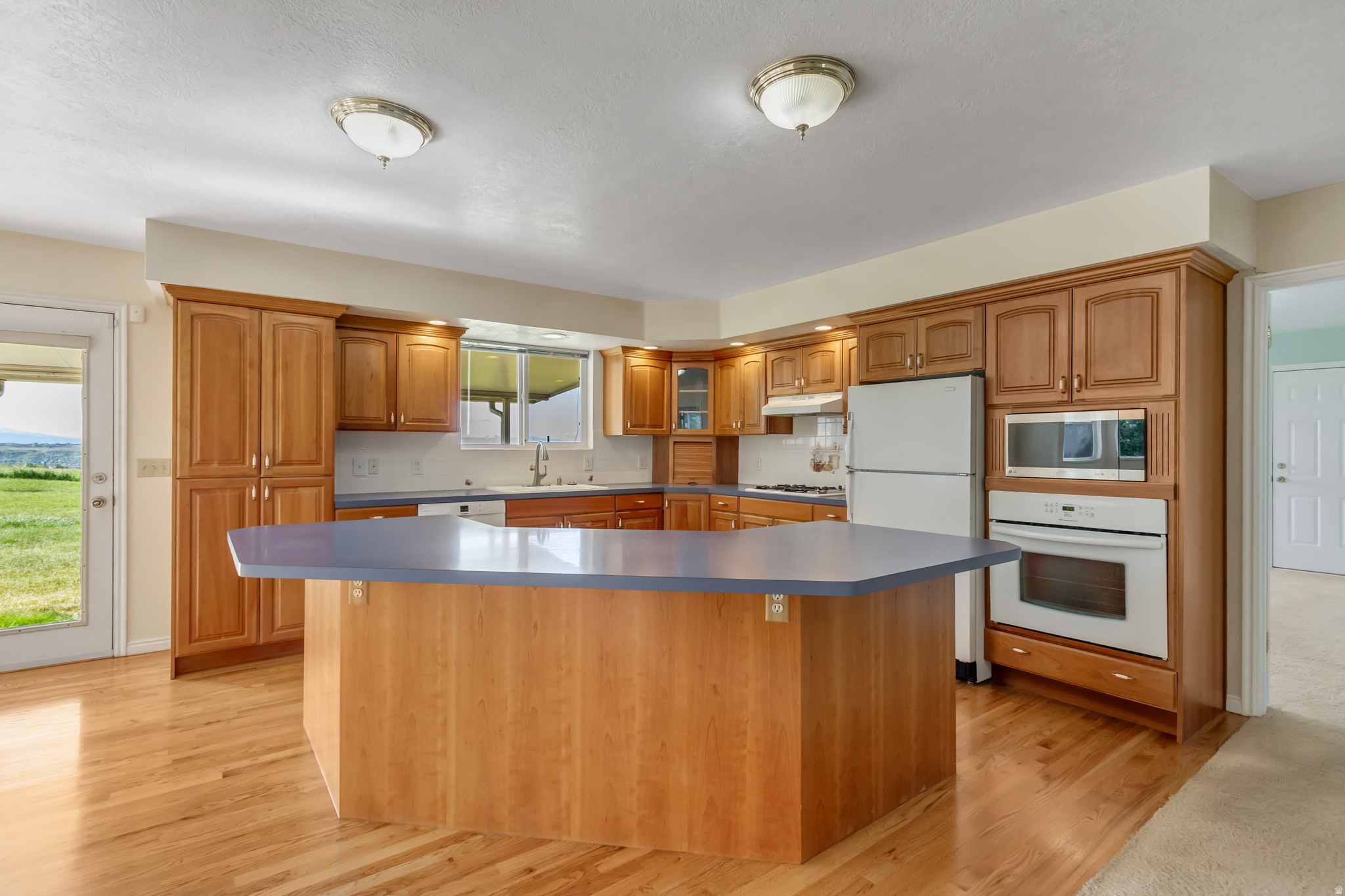 SHOSHONE HILLS - Residential