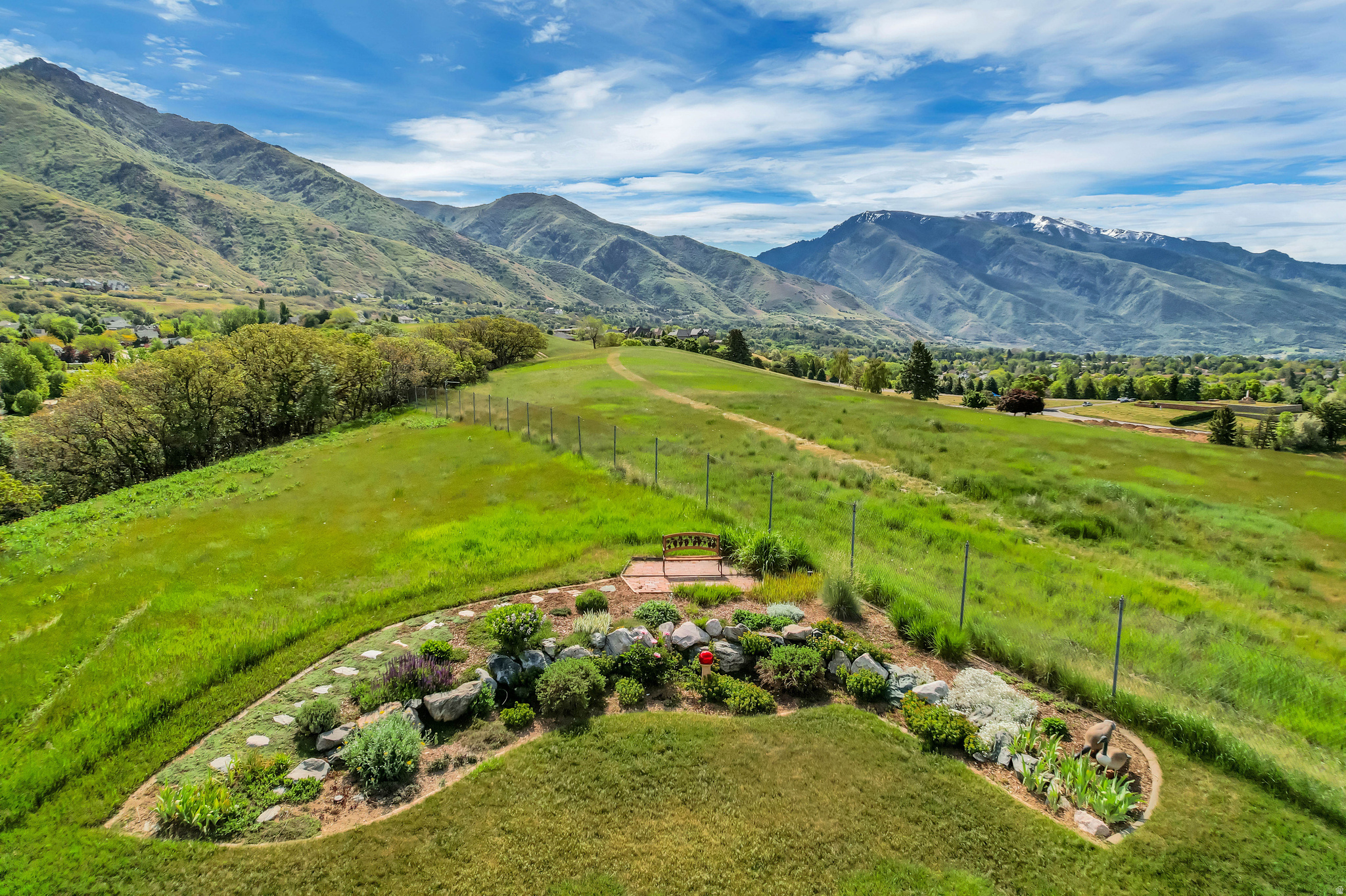SHOSHONE HILLS - Residential