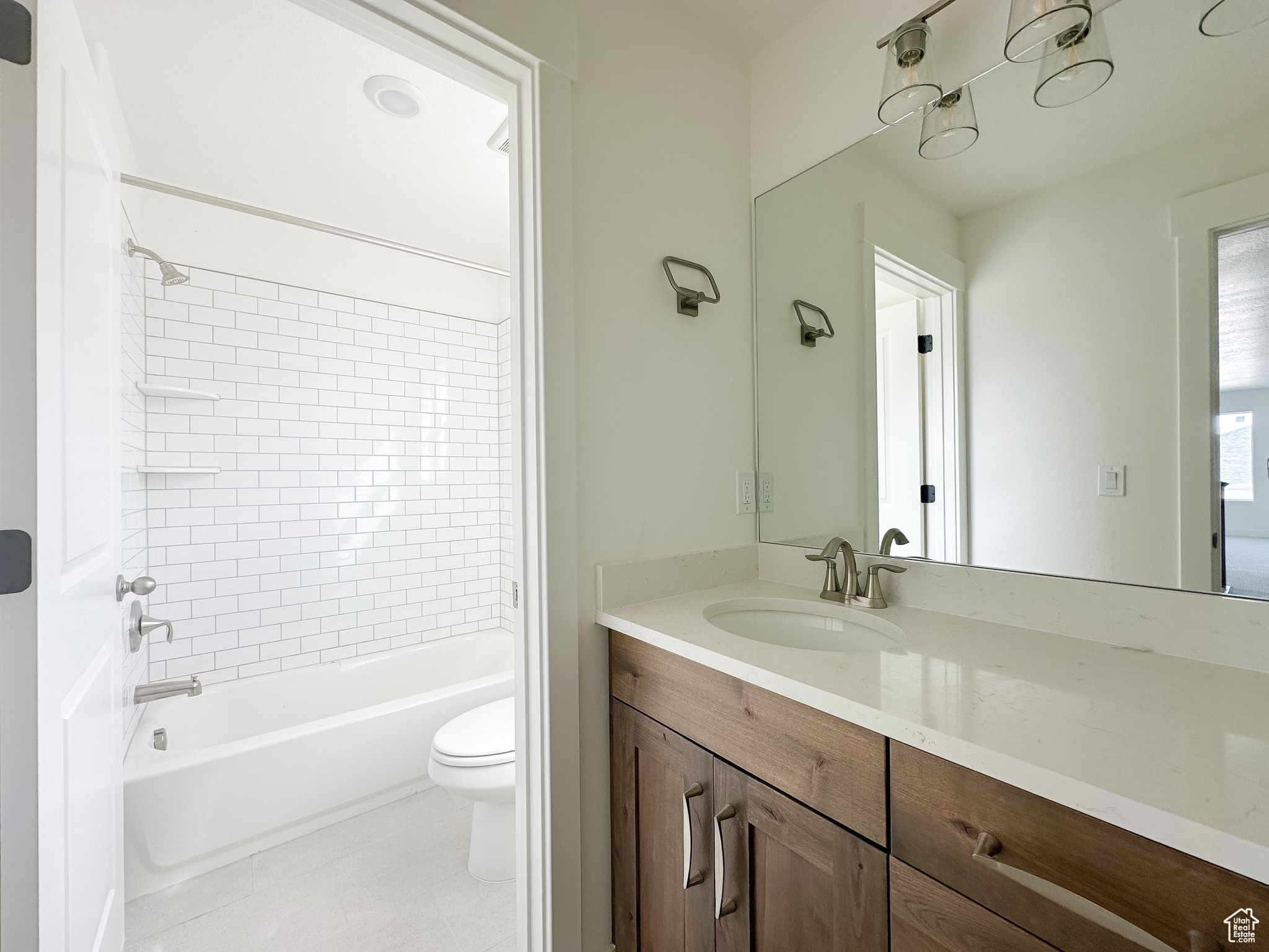 SARATOGA HILLS - Residential