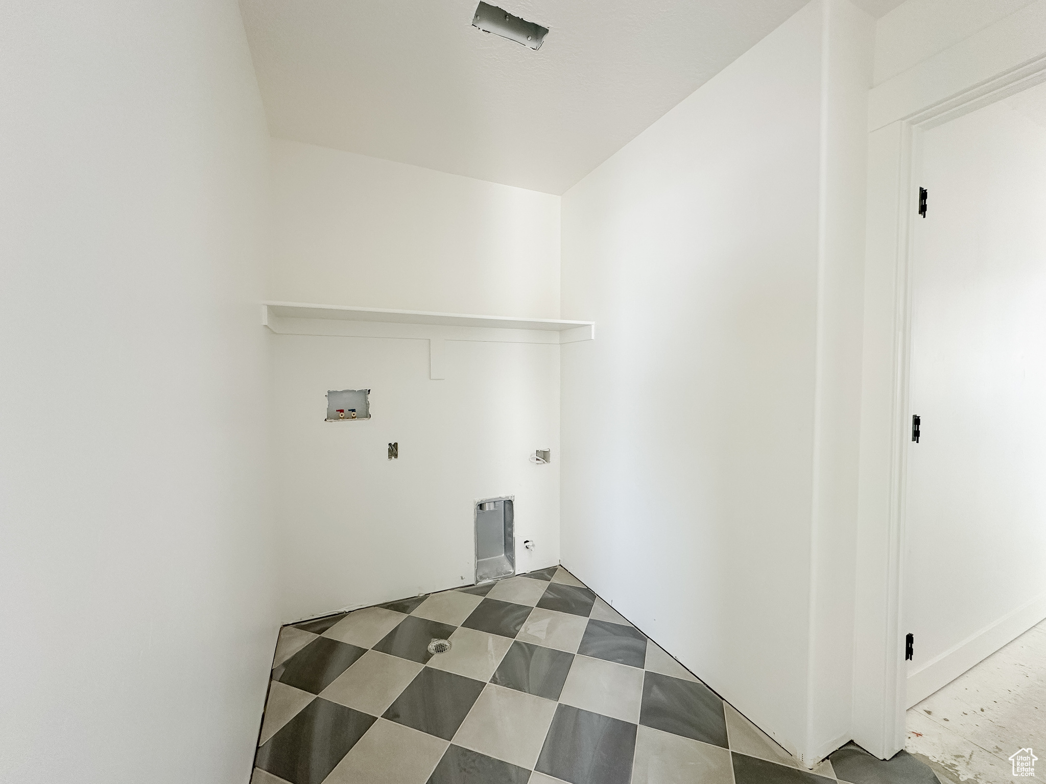 SARATOGA HILLS - Residential