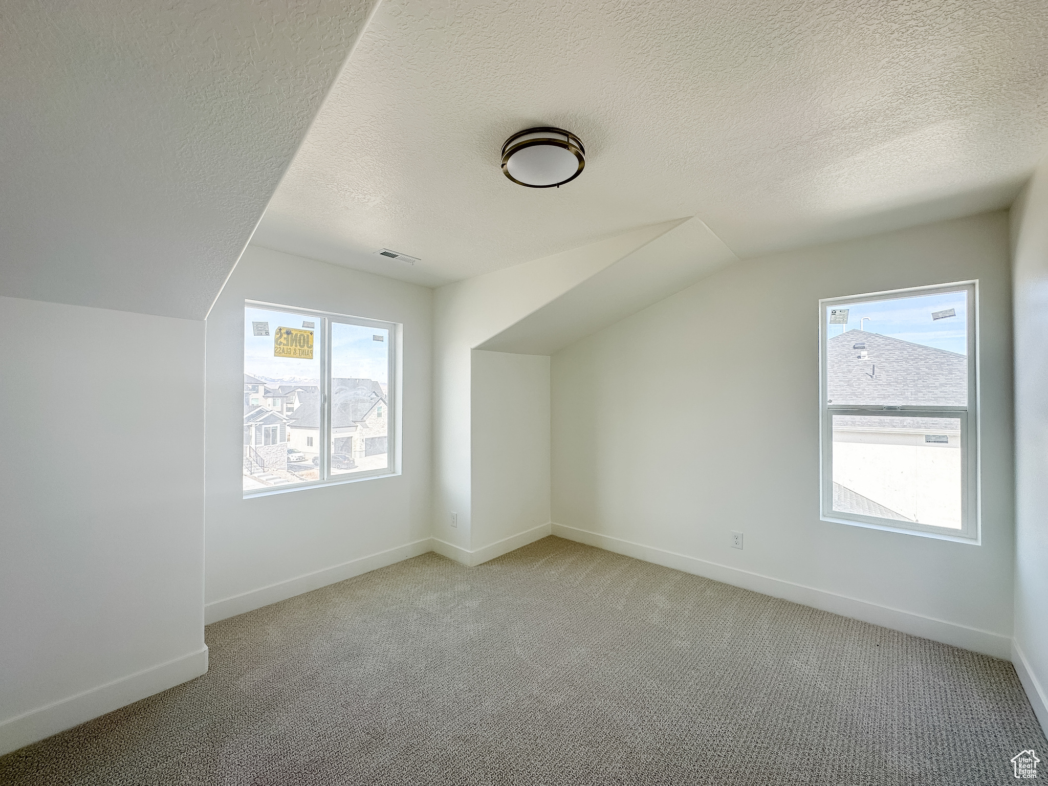 SARATOGA HILLS - Residential