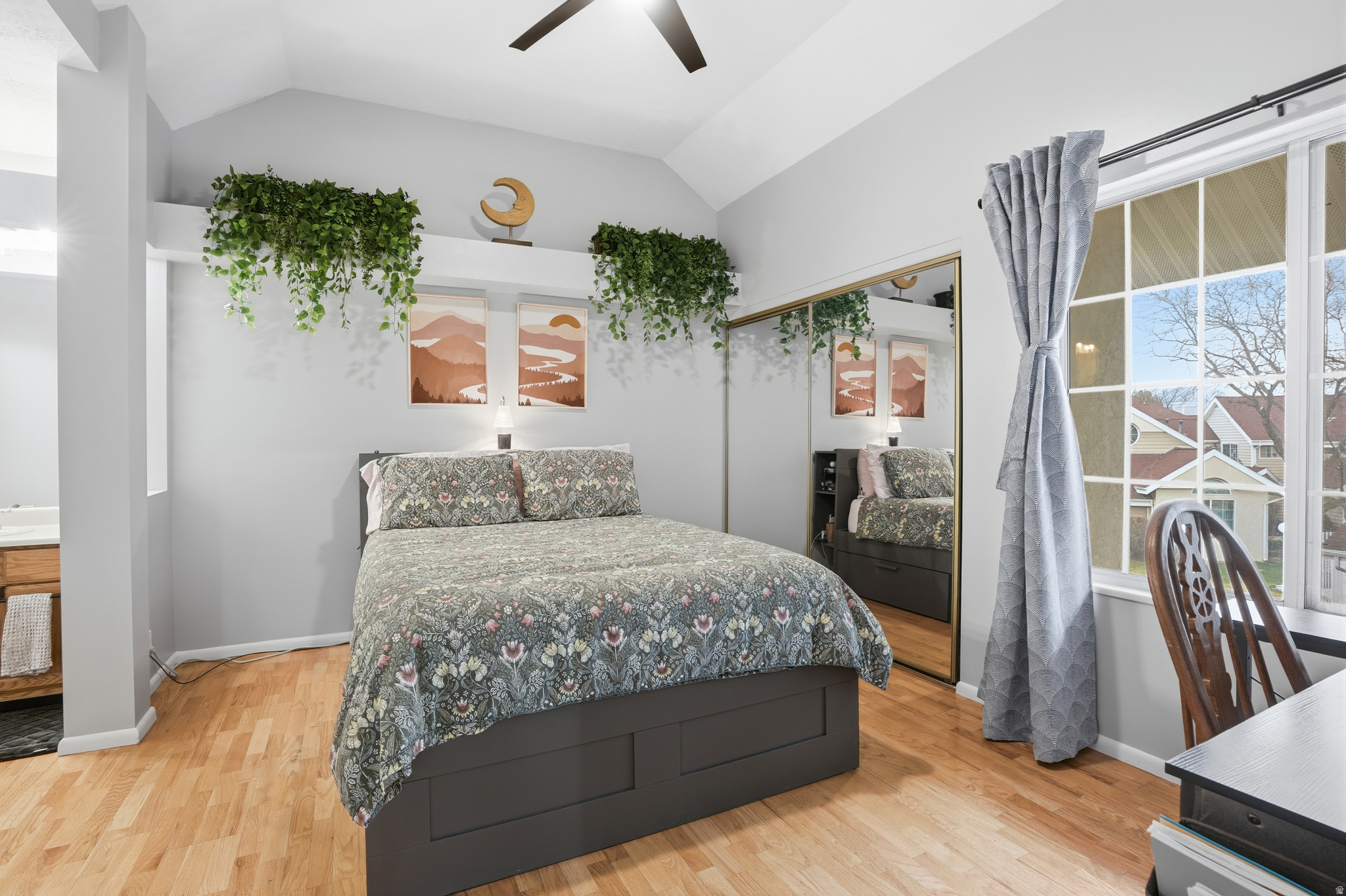 CROSSPOINTE - Residential