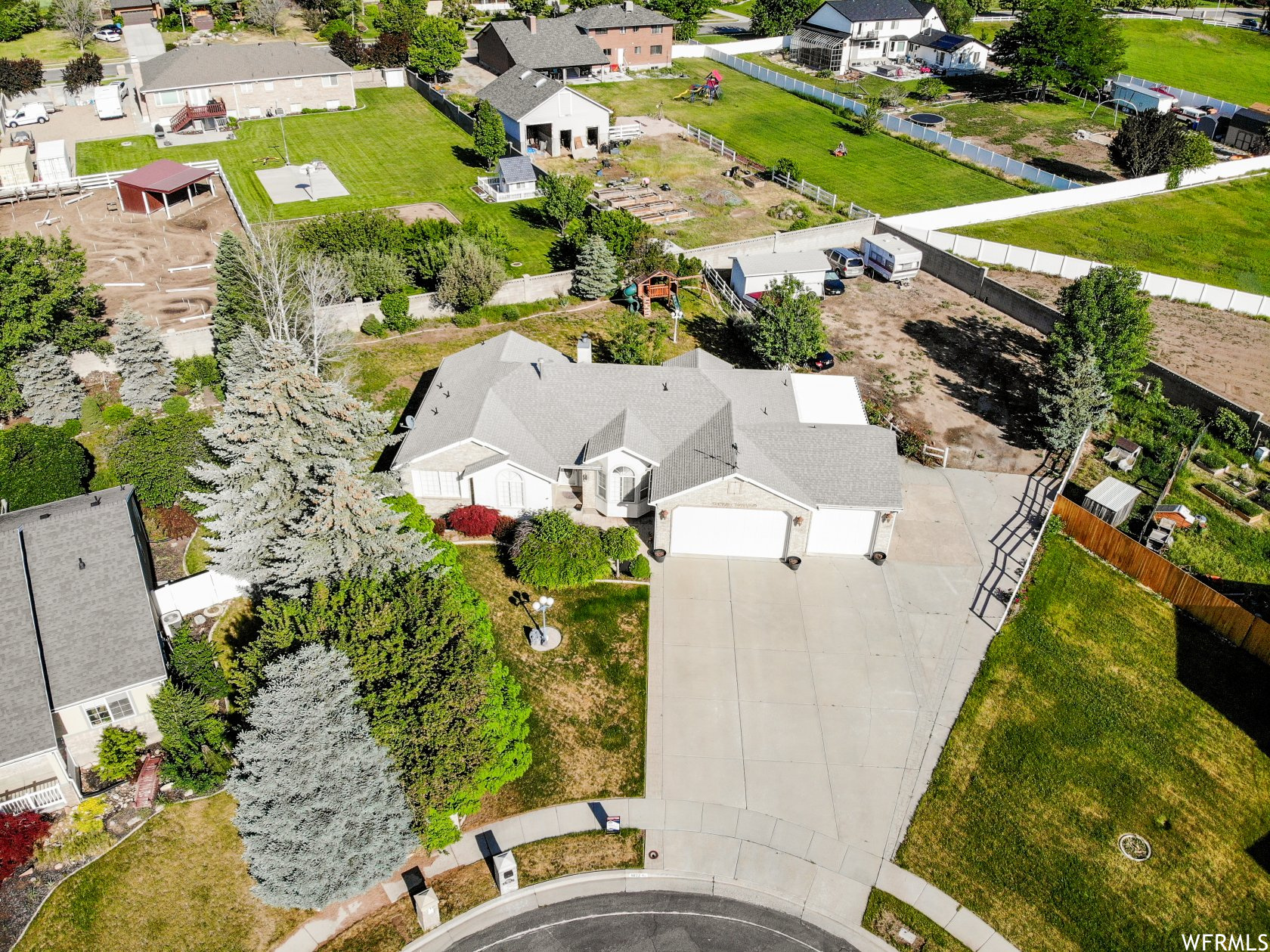 Home For Sale 9622 S Elk Vista Ln W, South Jordan UT 84009 Homie