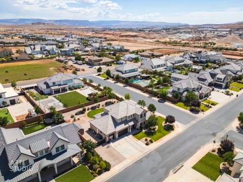 Tiny photo for 2252 E FIELDSTONE CIR, Saint George, UT 84790 (MLS # 2173681)