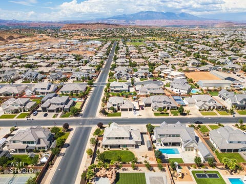 Tiny photo for 2252 E FIELDSTONE CIR, Saint George, UT 84790 (MLS # 2173681)