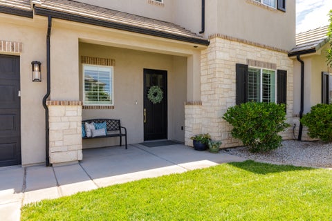 Tiny photo for 2252 E FIELDSTONE CIR, Saint George, UT 84790 (MLS # 2173681)