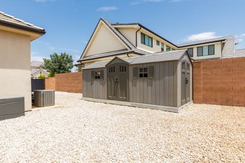 Tiny photo for 2252 E FIELDSTONE CIR, Saint George, UT 84790 (MLS # 2173681)
