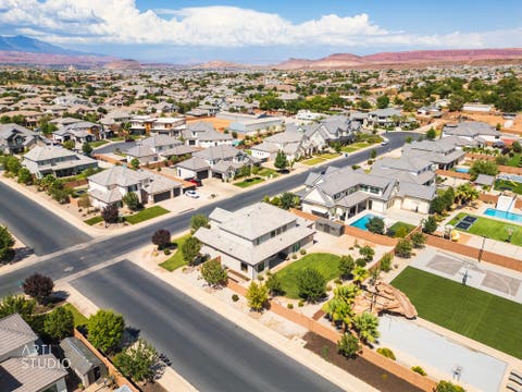 Tiny photo for 2252 E FIELDSTONE CIR, Saint George, UT 84790 (MLS # 2173681)